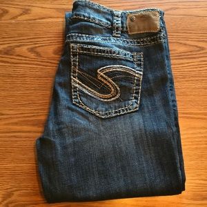 SILVER JEANS WOMEN’S SUKI BOOTCUT JEANS, SIZE 33.